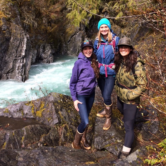 Meet your Posher, Cameron - Picture 4 of 8